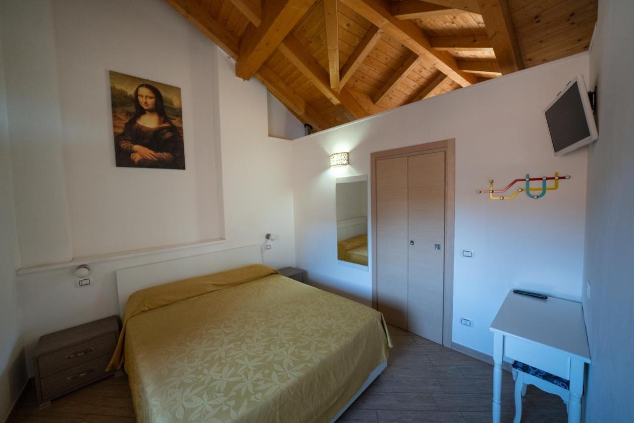 Residence Santabbondio Комо Екстер'єр фото